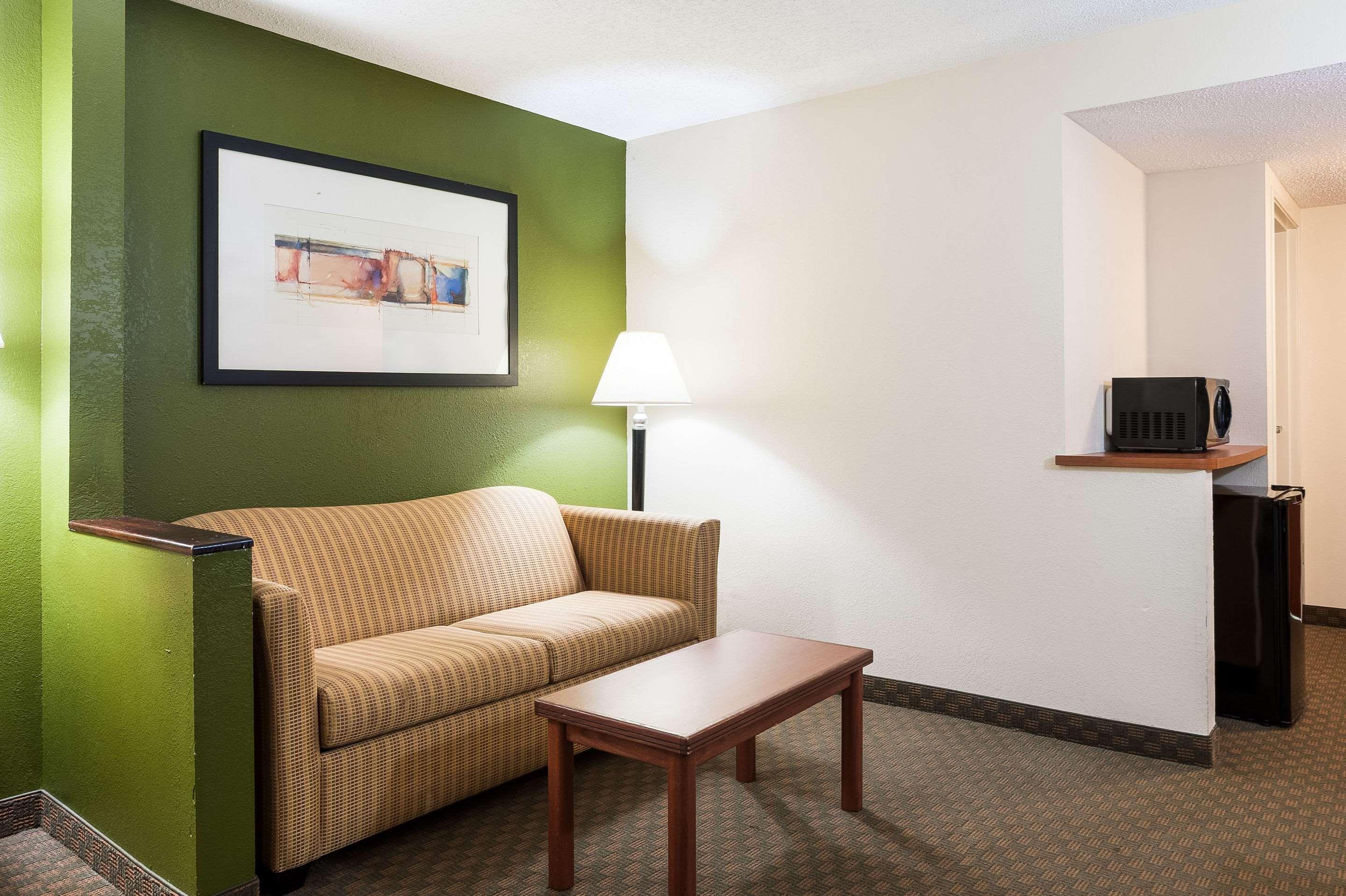 Quality Inn & Suites Lake Charles South Exterior foto